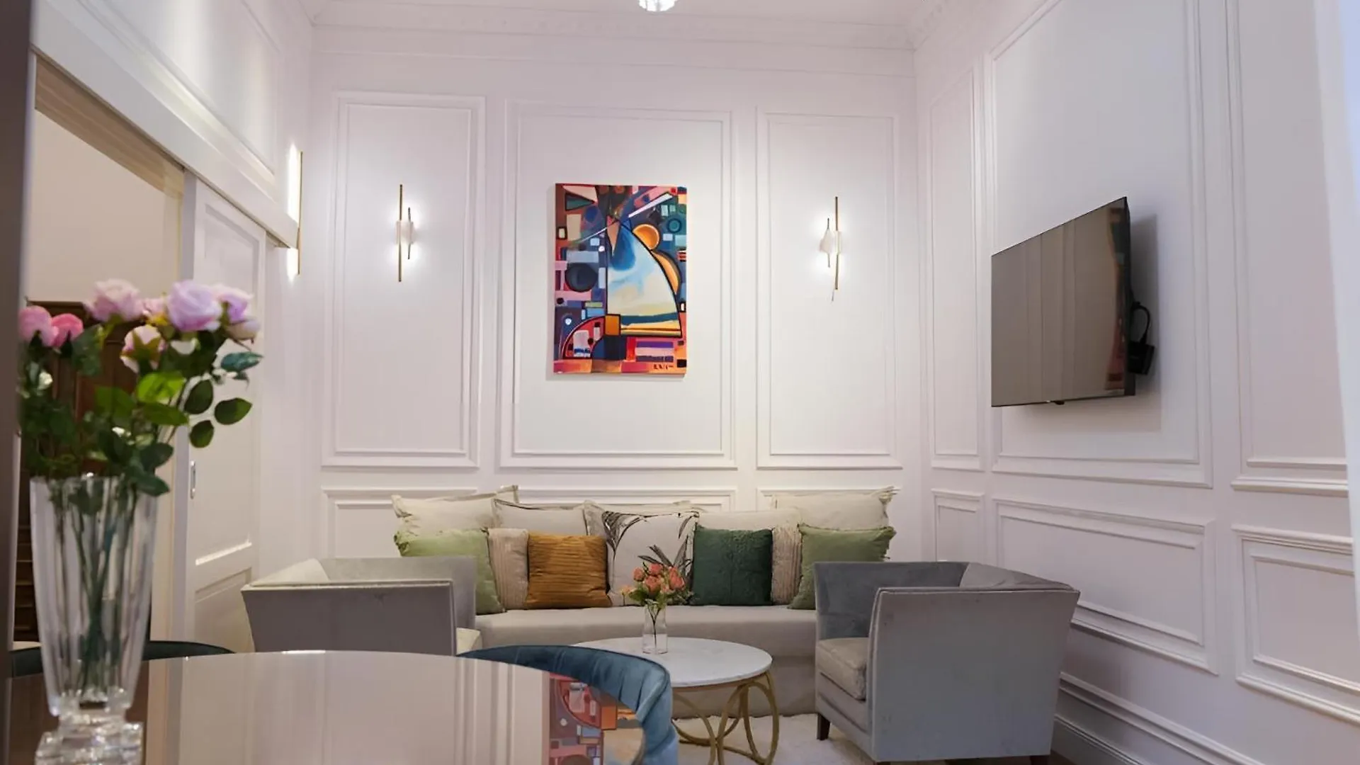 Premium Luxury Opera Suite Near Opera And Basilica Budapest