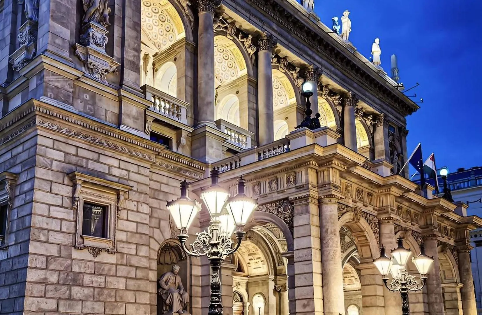 Premium Luxury Opera Suite Near Opera And Basilica Budapest 0*,