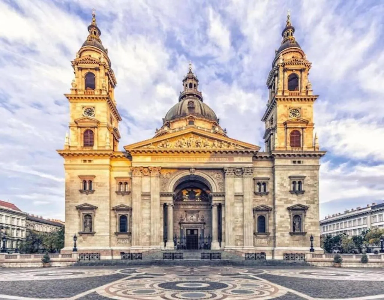 Premium Luxury Opera Suite Near Opera And Basilica Budapest Apartment
