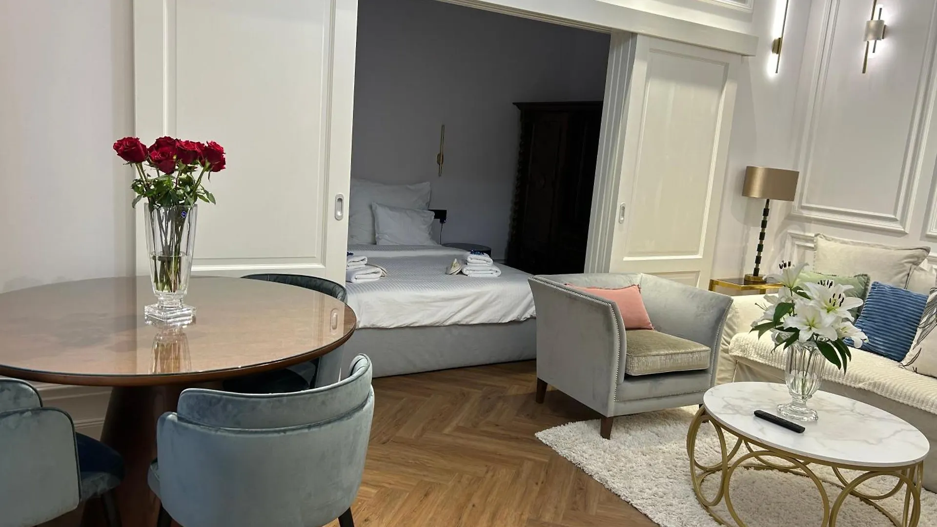 Premium Luxury Opera Suite Near Opera And Basilica Budapest Apartment