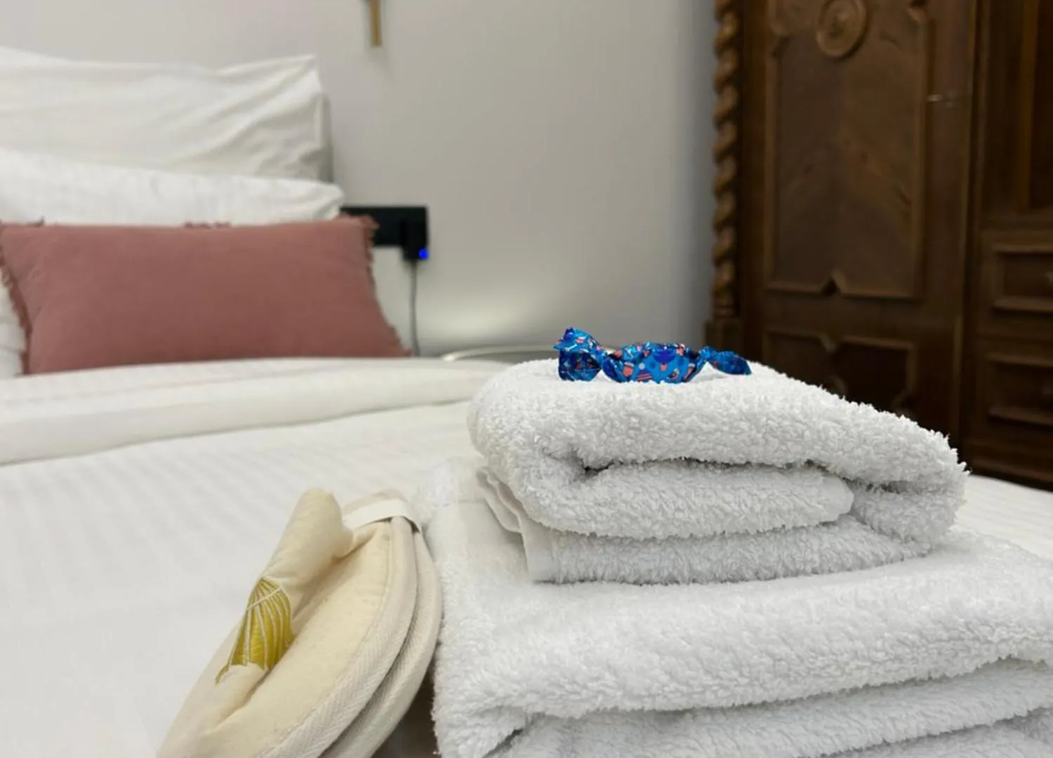 Premium Luxury Opera Suite Near Opera And Basilica Budapest Apartment