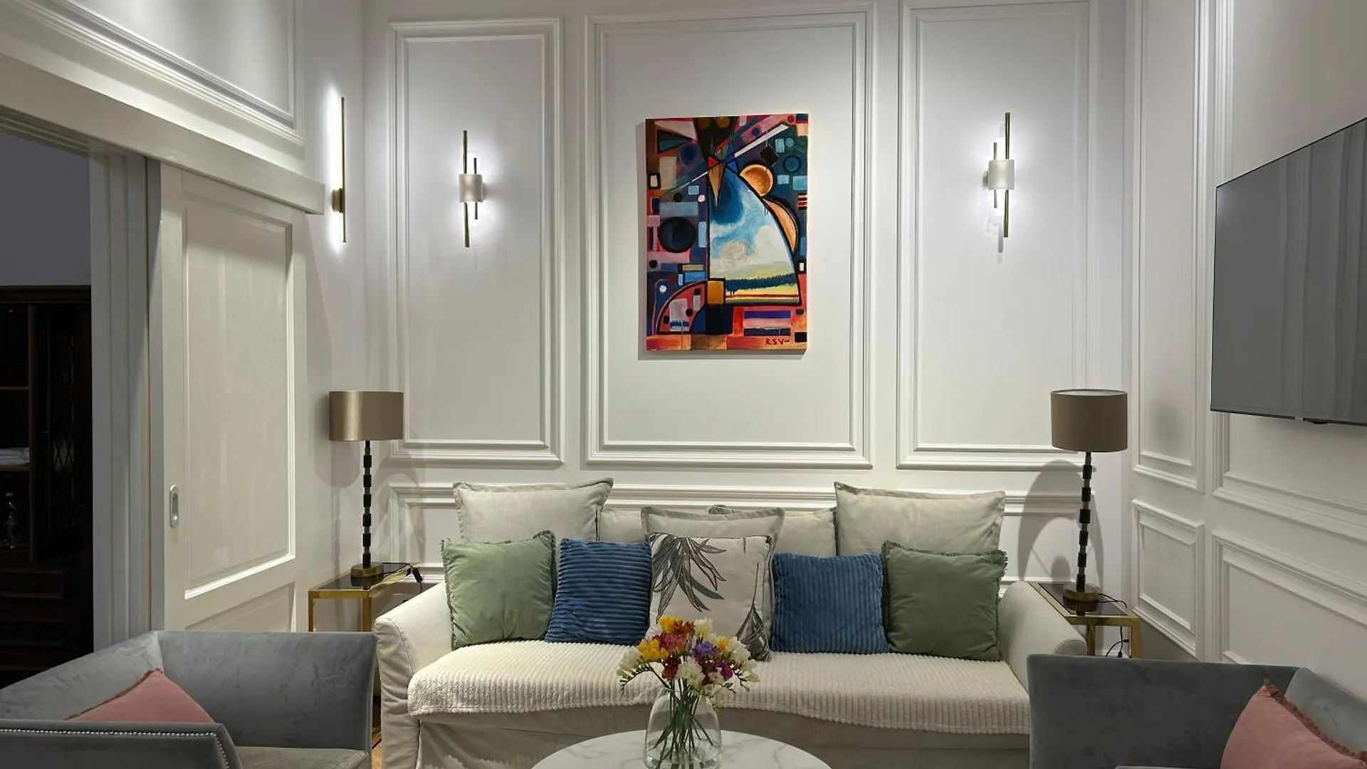 Premium Luxury Opera Suite Near Opera And Basilica Budapest