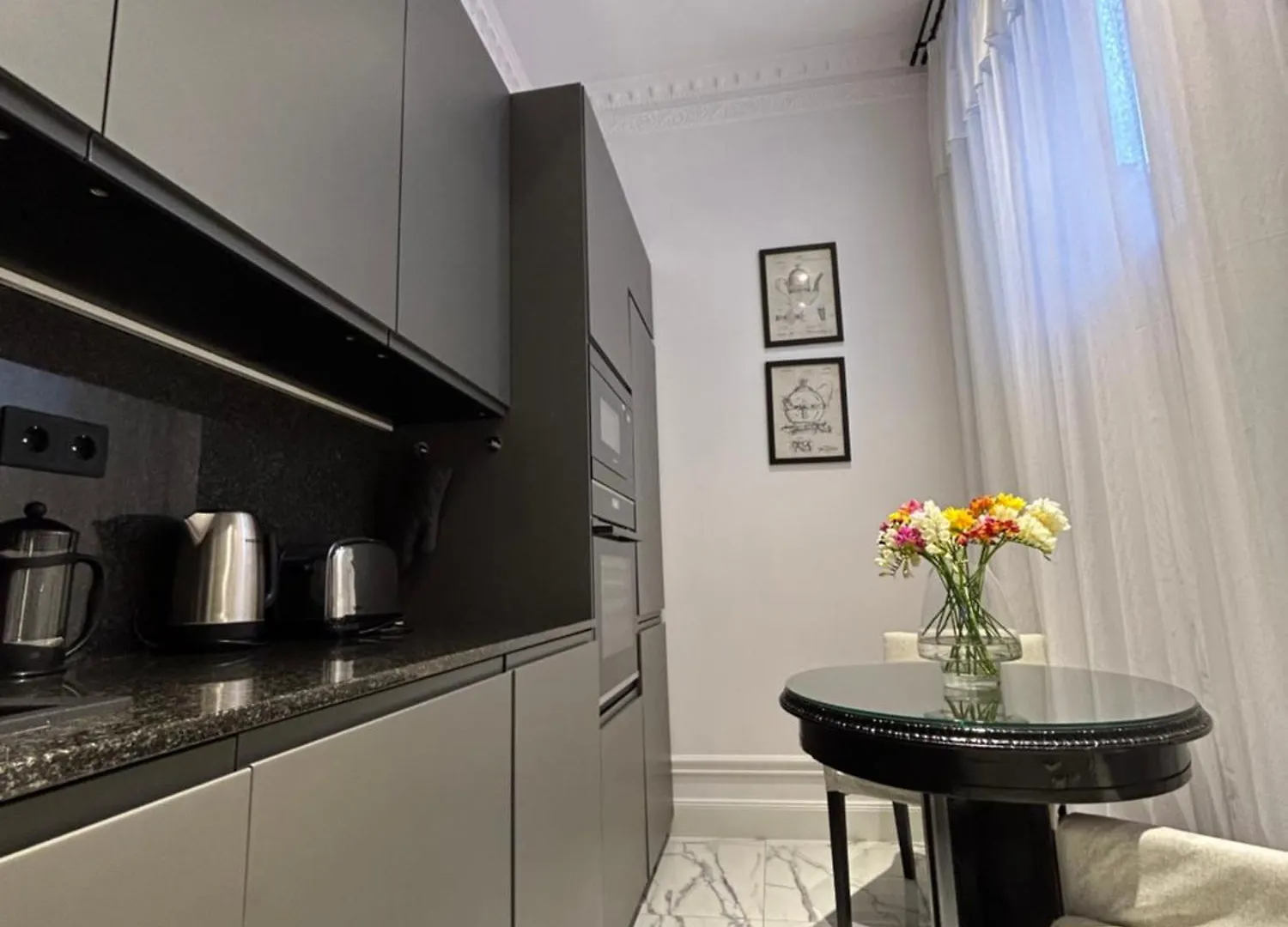 Premium Luxury Opera Suite Near Opera And Basilica Budapest Hungary