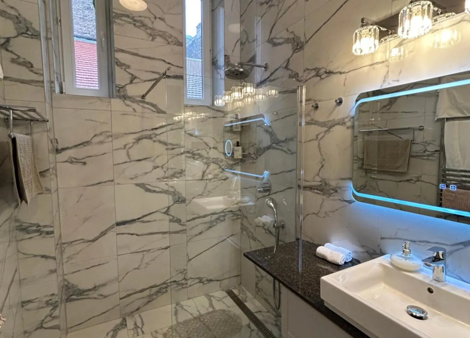 Premium Luxury Opera Suite Near Opera And Basilica Budapest 0*,  Hungary