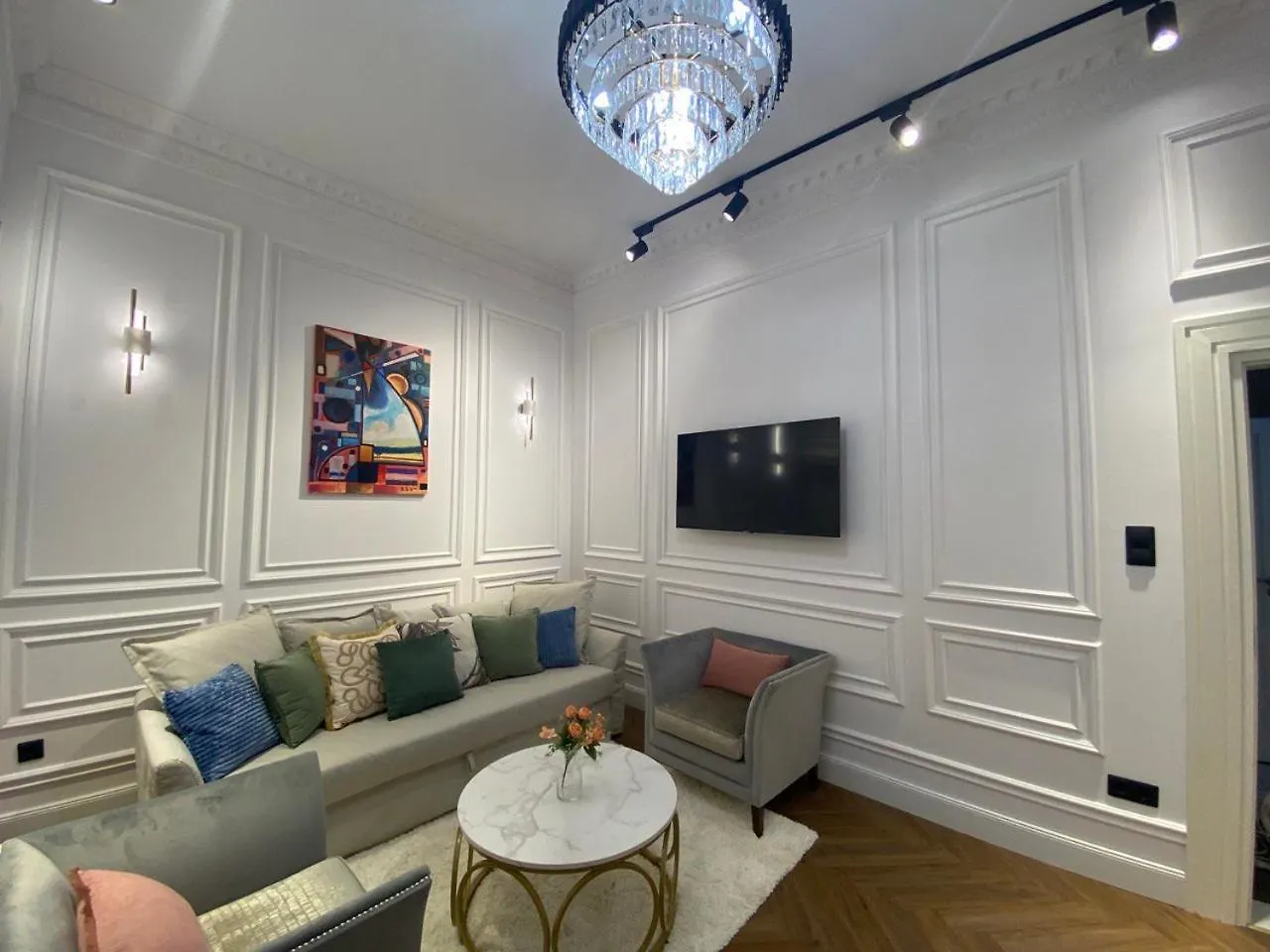 Premium Luxury Opera Suite Near Opera And Basilica Budapest