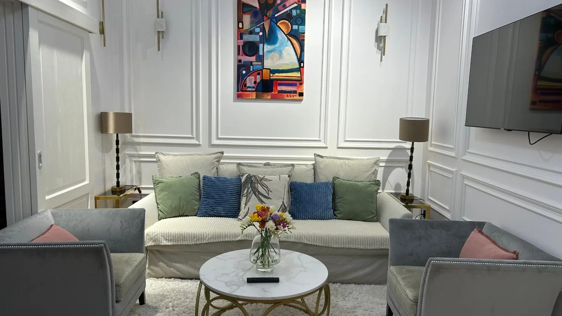 Premium Luxury Opera Suite Near Opera And Basilica Budapest